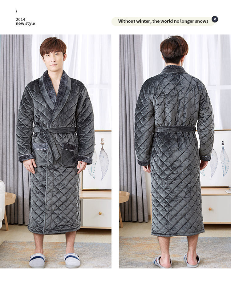 Front and back view of the men's fleece dressing gown
