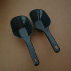 1pc Pet Food Scoop with Measuring Lines – 1/2 Cup and 1 Cup Capacity