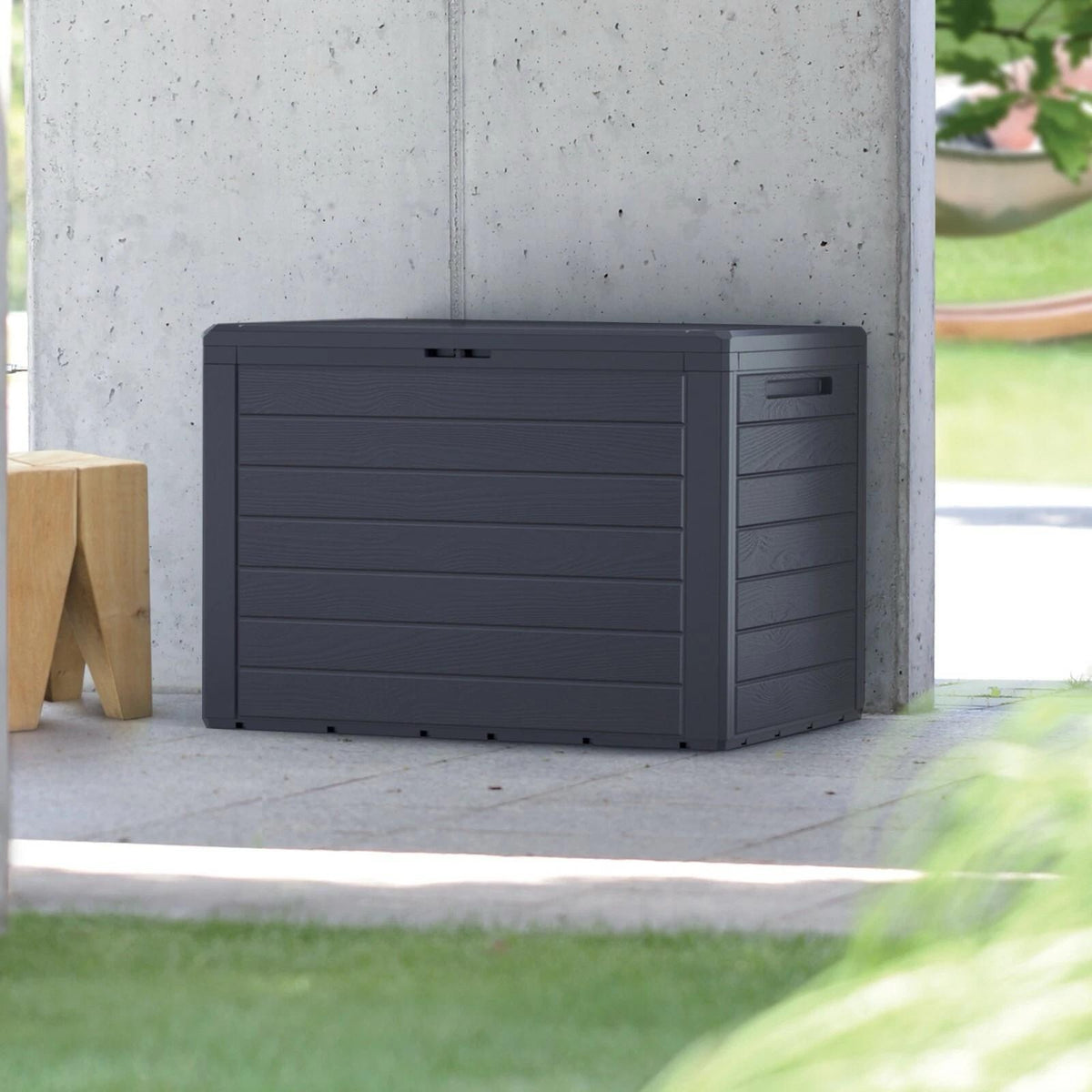 Large Outdoor Garden Storage Box – Weather-Resistant Deck Box with Lid